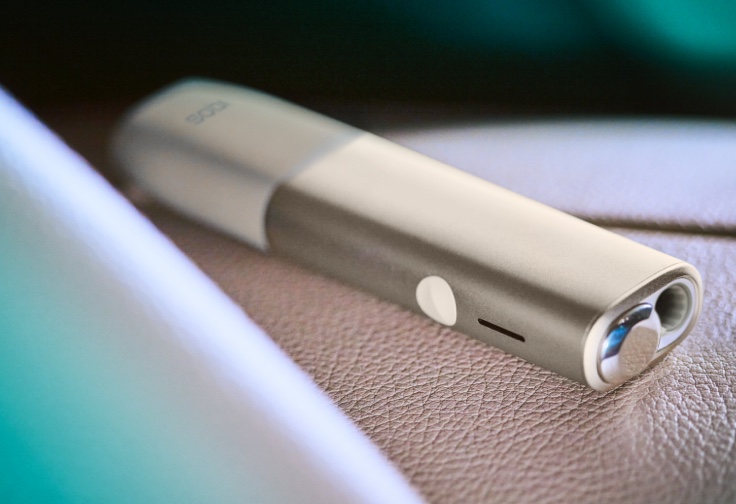 Un dispositivo IQOS ILUMA ONE